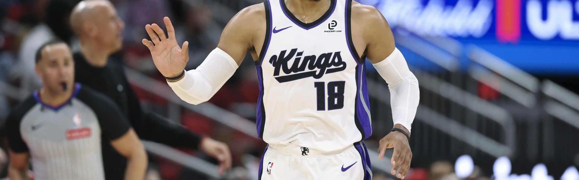 最老20+三双0失误！威少返老还童 哈登JB老而弥坚 现役一人刷榜