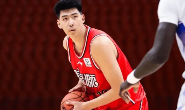 九城游戏中心官网-徐昕出战23分钟，投篮4中4得到8分9篮板2助攻2盖帽