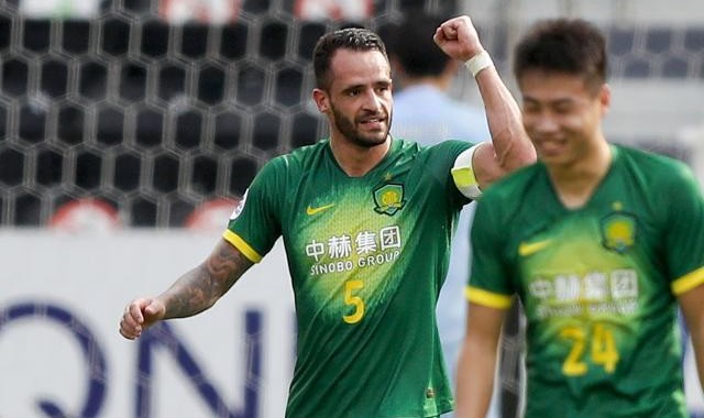 九游体育官网-单核带不动！缺奥古国安中场全瘫 比利奇提前缴械