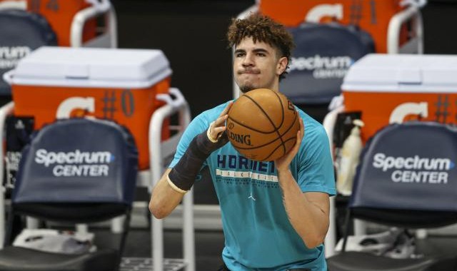 九游体育官网登录-拉梅洛手腕伤势恢复顺利 主帅：比第一天好很多